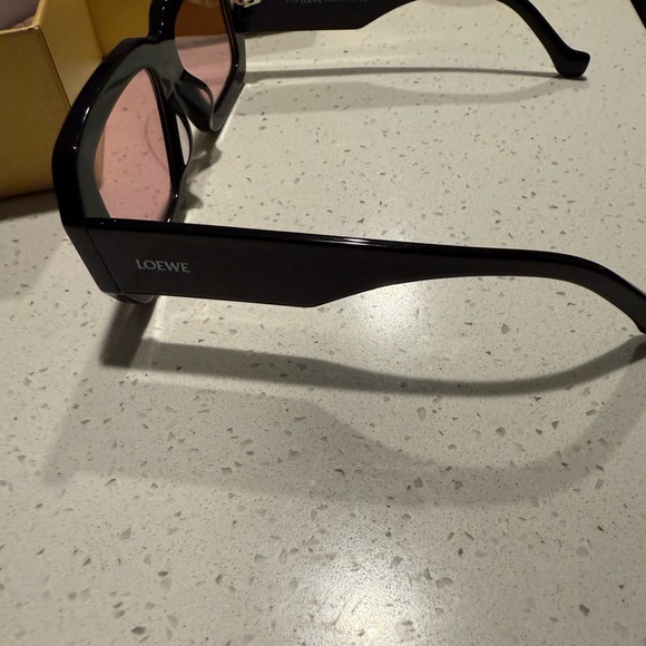 Loewe Sunglasseses - Picture 4 of 12